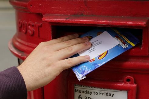 Kantor Pos Inggris Desak Warga Berhenti Kirim Bungkus Keripik Kosong