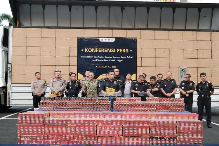 Bea Cukai Gagalkan Penyeludupan 8,9 Juta Batang Rokok Ilegal Senilai Rp 13,2 Miliar