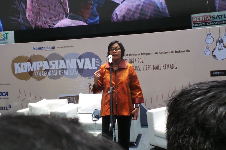 Menteri Keuangan Sri Mulyani saat berada di Kompasianival 2017, di Lippo Mall Kemang, Jakarta Selatan, Sabtu (21/10/2017).