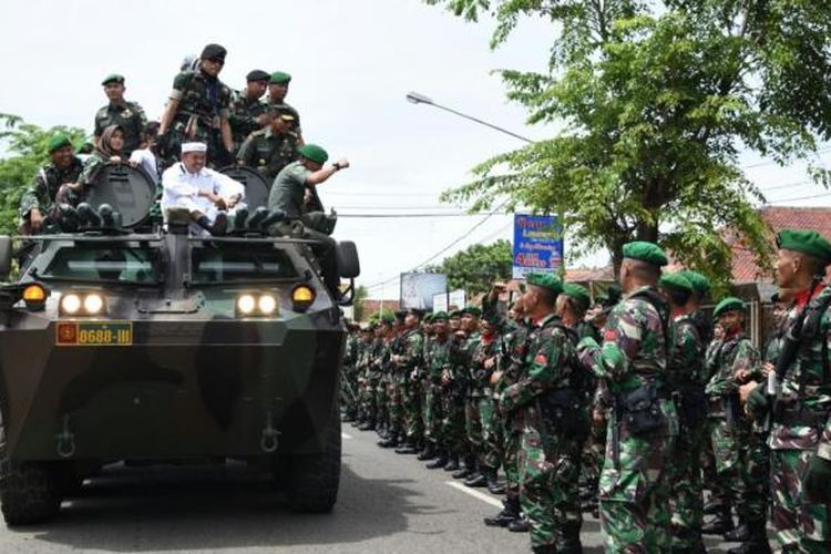 Pameran alat utama sistem perhatanan (Alutsista) Kodam III Siliwangi tahun ini dipusatkan di Purwakarta. Pameran dilaksanakan tiga hari dari 2 hingga 5 Oktober 2016, sebagai rangkaian HUT TNI ke-71. 