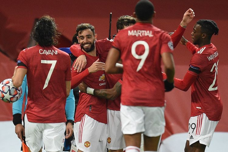 Skuad Manchester United saat merayakan gol ke gawang Istanbul Basaksehir (Turki) dalam laga lanjutan pekan keempat Liga Champions di Stadion Old Trafford, Rabu (25/11/2020) dini hari WIB.