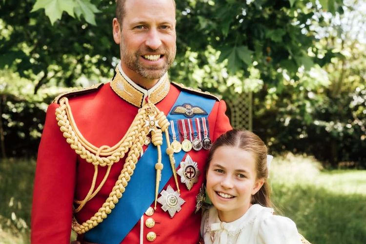 Momen Manis Kerajaan Inggris, Ultah Pangeran William Berbarengan dengan Hari Ayah
