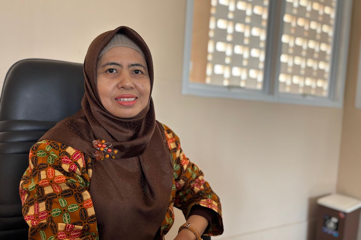 Nina Kartika mengingatkan masyarakat agar tidak telat memberikan imunisasi campak kepada anak. 