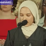 Mahasiswi Ini Lantunkan Surat Al-Alaq saat Kelulusan di Universitas Harvard