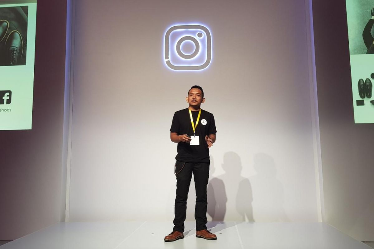 Founder Port Blue Shoes, Jangkar Bawono saat berbicara di acara Instagram, Ciputra Artpreneur, Jakarta Selatan, Rabu (27/7/2017).
