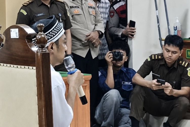 Sidang Pembunuhan Satu Keluarga Indramayu, Terdakwa Priyo Ungkap Nama 4 Pelaku Lain Hanya Karangan