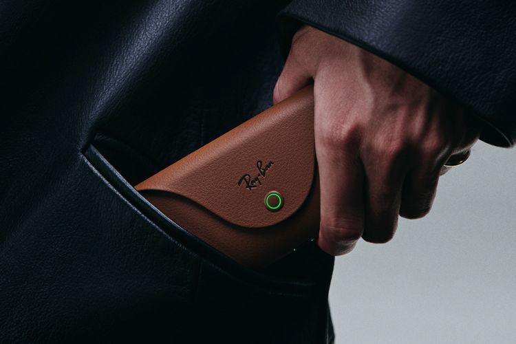 Case kacamata pintar Ray-Ban Meta Gen 2.