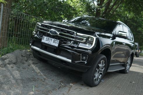 Next-Gen Ford Everest Titanium, Mobil Keluarga yang Tangguh