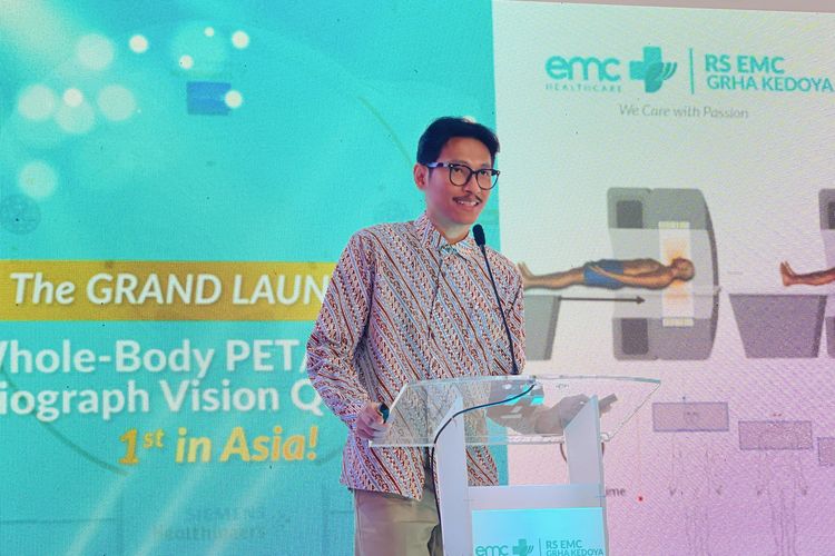 dr. Junan Imaniar Pribadi, dalam pemaparannya mengenai PET/CT Scan Biograph Vision Quadra Whole Body.