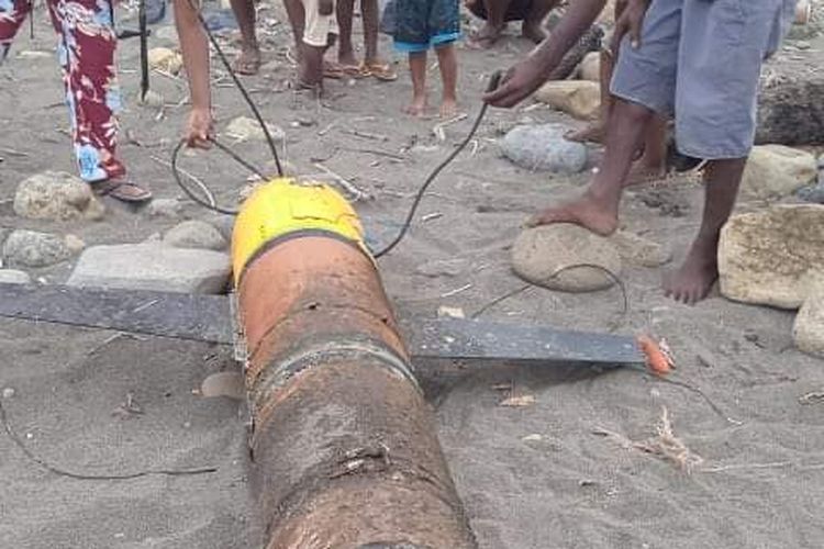 Drone laut ditemukan warga Alor, NTT