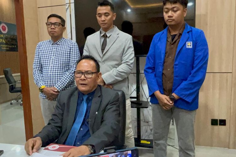 PT Jateng Tolak Banding Gugatan Ijazah Jokowi, Kuasa Hukum: Jadi Kado Ulang Tahun Ke-65