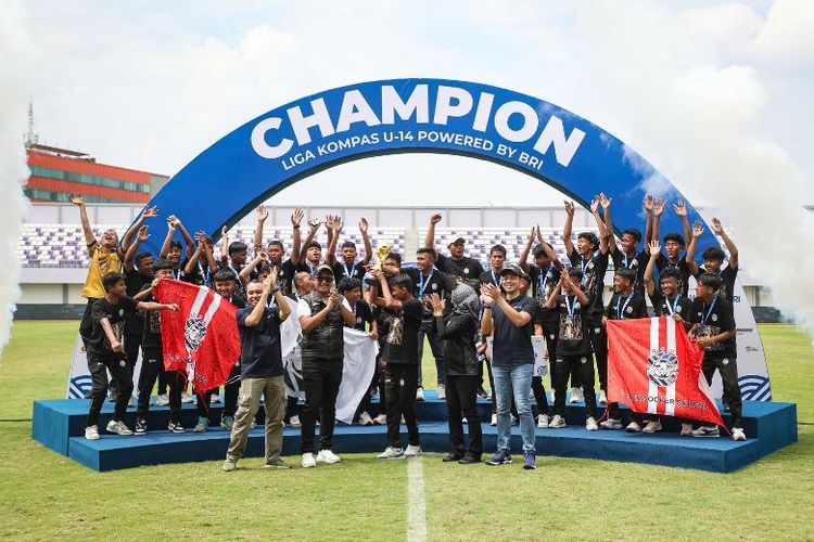 Babek SS Juara Liga Kompas U-14 Powered by BRI, Trofi “Fair Play” Tanpa Pemenang
