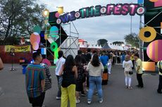 Hari Pertama We The Fest, Penonton Siap Tonton Aksi Dewa 19 hingga Troye Sivan