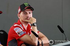 Lorenzo Niat Pensiun Bersama Honda