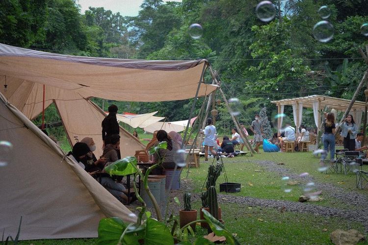 Tempat makan bernama Camp Coffee & Nature di Kota Yogyakarta (dok. Camp Coffee & Nature).