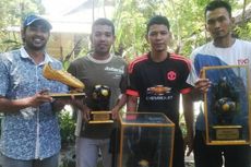 Piala dari Kayu Jati Karya Pemuda Desa di Aceh