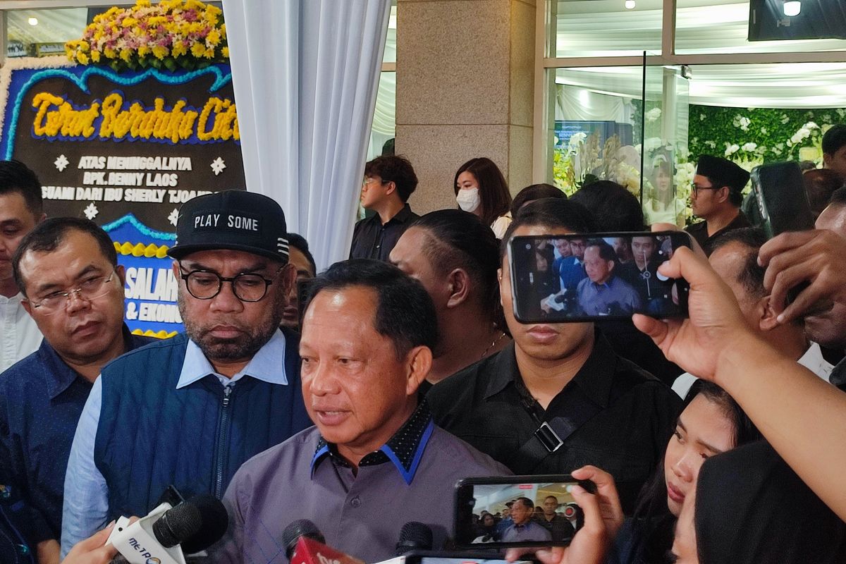 Cerita Tito Karnavian Sempat \'Underestimate\' Benny Laos Saat Maju di Pilkada Morotai