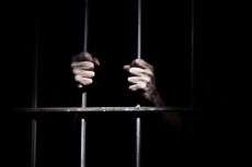 Terdakwa Korupsi Kredit Fiktif Bank Sulselbar Divonis 7,6 Tahun Penjara