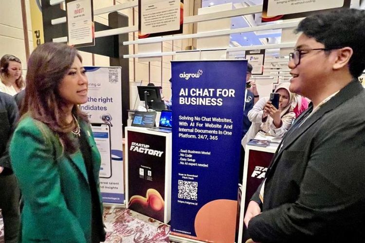 AIgrow Dorong UMKM Optimalkan Bisnis lewat AI Chat di Tech in Asia 2025