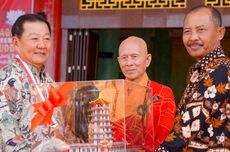 Pagoda Sata-Sahasra Buddha Tanjungpinang Tertinggi di Indonesia