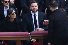 Zelensky dan JD Vance Bahas Rencana Telepon Trump-Putin di Roma