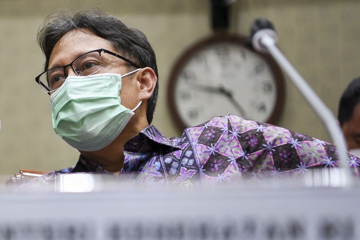 Indonesia's Health Minister Budi Gunadi Sadikin during a meeting with the House of Representatives Commission IX overseeing healthcare and manpower on February 8, 2021 in Jakarta. ANTARA FOTO/Hafidz Mubarak A/foc.