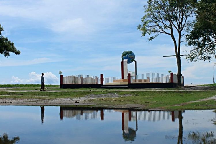 Tugu Titik Nol Peradaban Islam Nusantara di Barus, Tapanuli Tengah, Sumatera Utara.