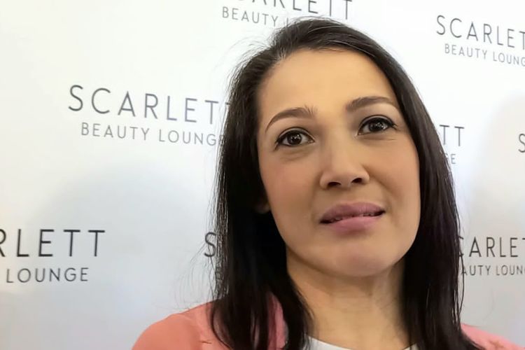 Tak Punya Cincin Kawin, Mieke Amalia Bikin Tato Wajah Tora Sudiro