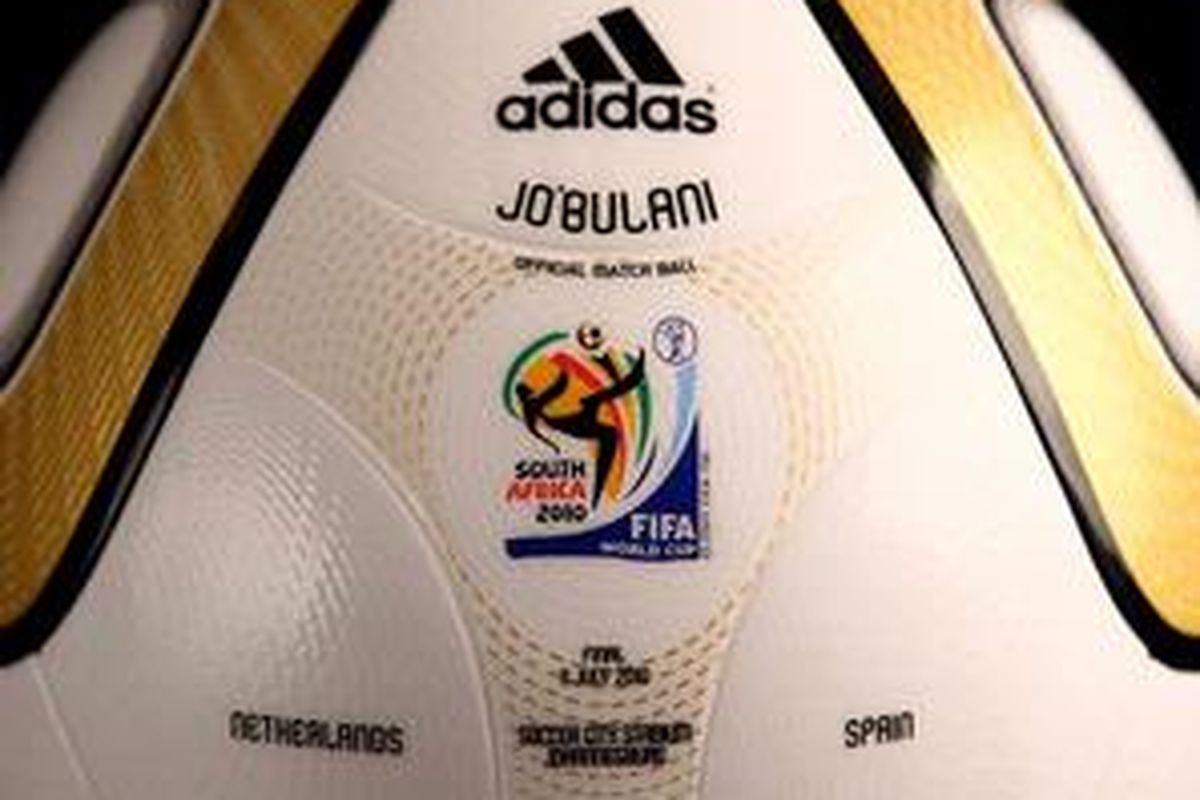 Jobulani, bola yang digunakan khusus untuk final Piala Dunia 2010 antara Spanyol dan Belanda.