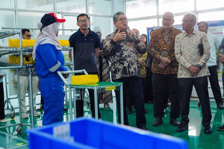 Toyota Eco Youth Mencari Bintang