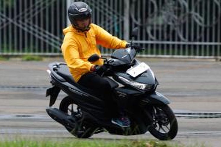 Berkencan Intim Dengan Honda Vario 150 Halaman All Kompascom