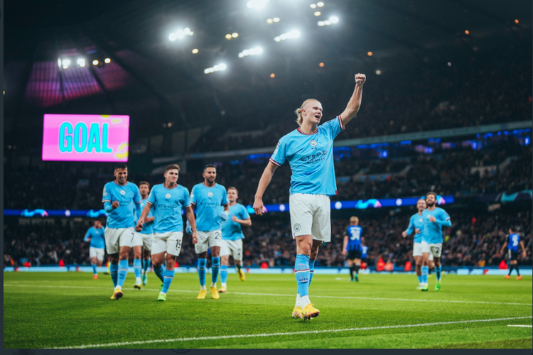 Striker Manchester City, Erling Haaland, mencetak dua gol ke gawang Copenhagen, Kamis (5/10/2022) dini hari WIB di Etihad Stadium. Erling Haaland memuncaki daftar top skor Liga Champions dengan torehan total 5 gol.