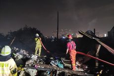 Rumah Pengepul Barang Bekas di Samping Depo Pertamina Plumpang Ludes Terbakar