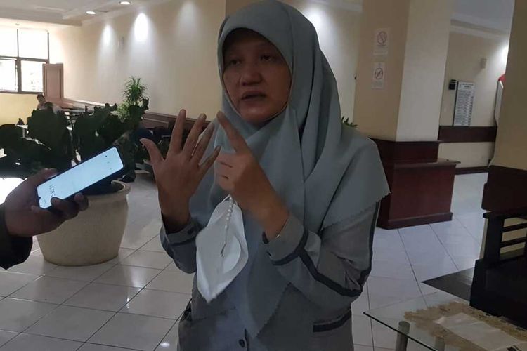 Wakil Ketua DPRD Kota Surabaya, Reni Astuti