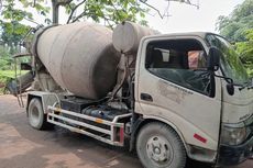 Truk Molen Tabrak Motor di Depok, Ingat Pentingnya Jaga Jarak dengan Kendaraan Besar