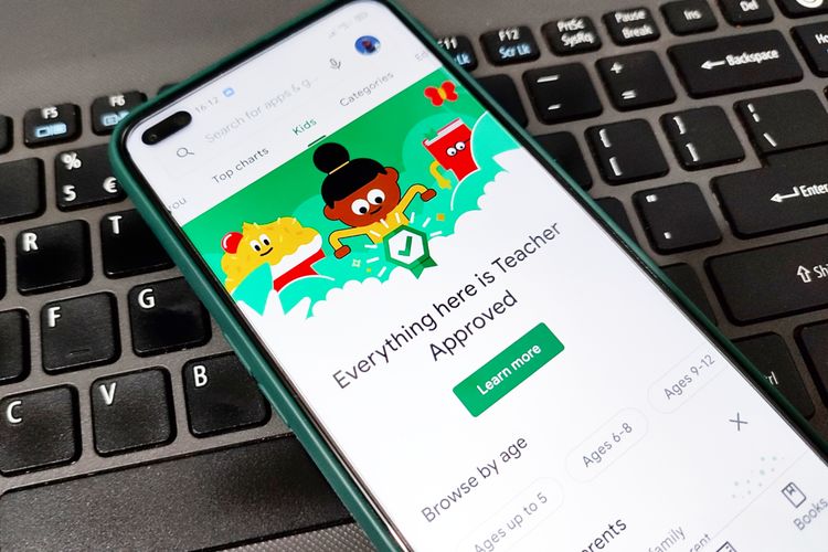 Tampilan tab kids di Google Play Store yang baru diluncurkan Google. Berisi aplikasi-aplikasi untuk anak yang sudah ditinjau dan disetujui oleh pengajar.