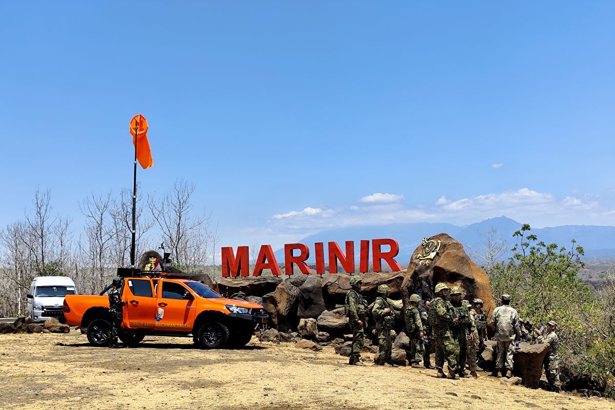 Join strike adalah operasi gabungan yang melibatkan berbagai Matra Angkatan Bersenjata yakni Angkatan Darat, Angkatan Laut dan Angkata Udara dari berbagai negara peserta latihan.