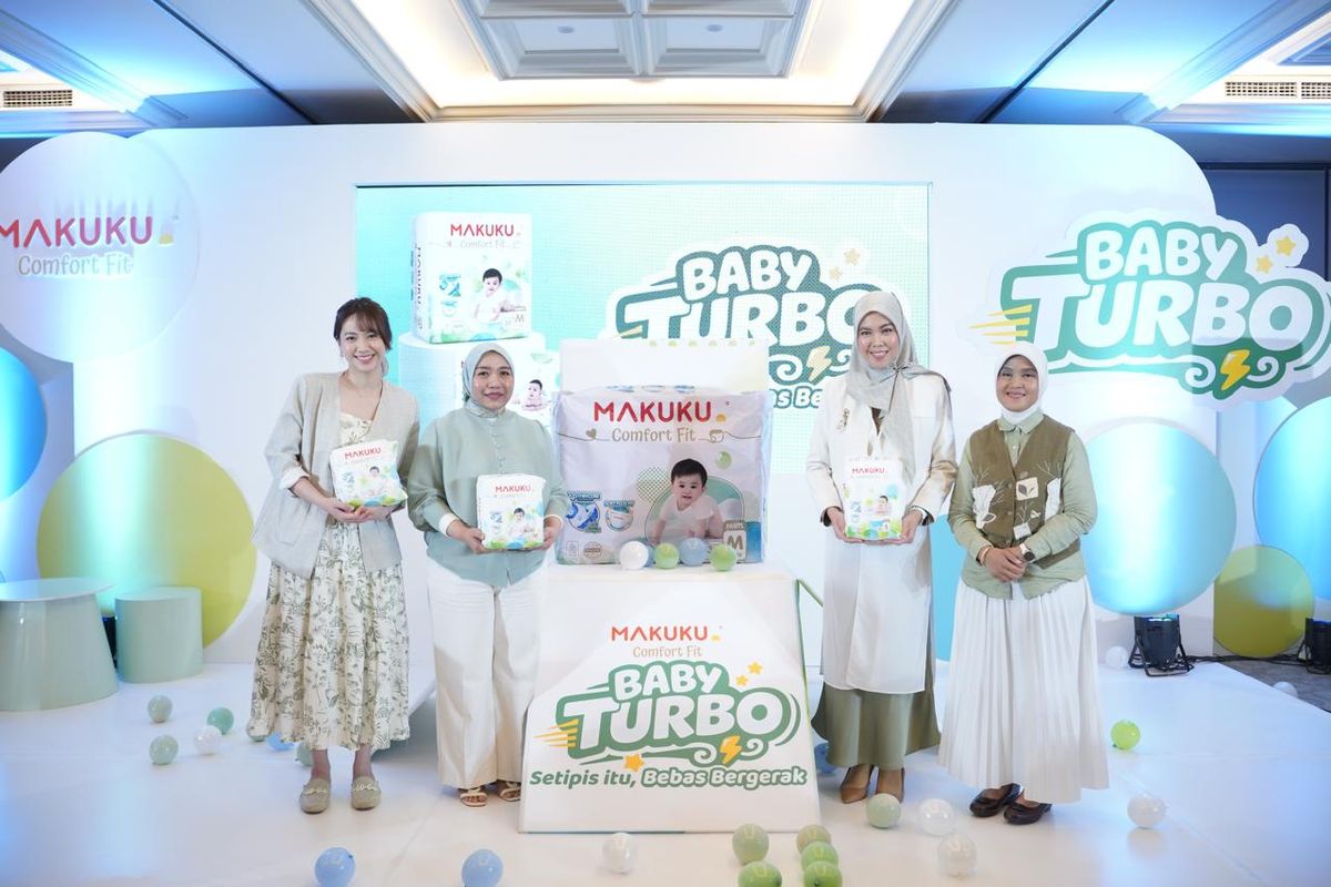 Sesi peluncuran MAKUKU Comfort Fit bersama Shania Junianatha. 