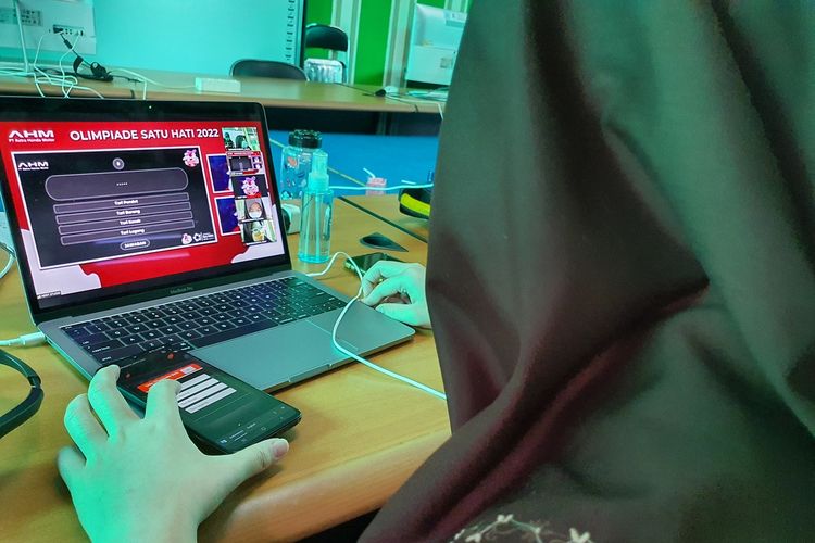 AHM mengajak 290 siswa dari 58 sekolah ikut lomba cerdas cermat virtual 