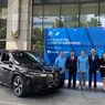 Mobil Listrik BMW iX Jadi Taksi Blue Bird, Antar Tamu Hotel