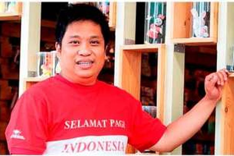 Julianto Eka Putra (44), pendiri sekolah gratis SMA Selamat Pagi Indonesia di Bumiaji, Kota Batu, Jawa Timur