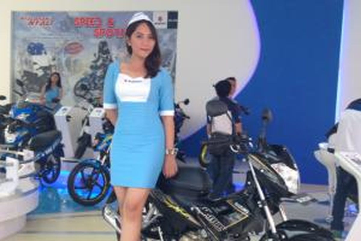 Suzuki F115 yang ikut tampil di booth Suzuki Pekan Raya Jakarta 2015