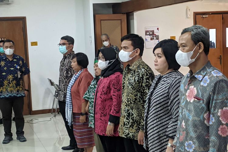 7 Komisioner Komnas HAM periode 2022-2027 menggelar serah terima jabatan di Kantor Komnas HAM Jakarta Pusat, Jumat (11/11/2022).