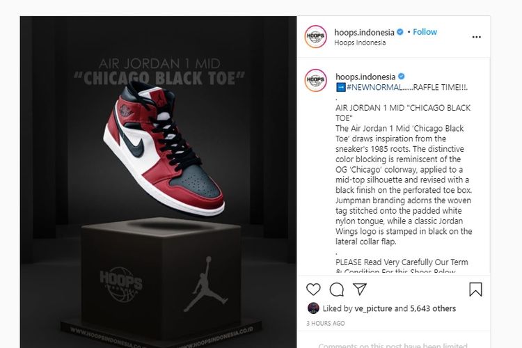 Air Jordan 1 Mid Chicago Black Toe