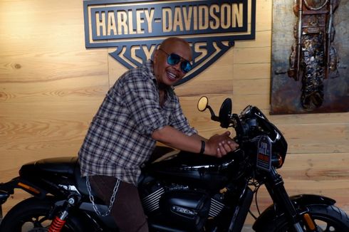 Cerita Joe P-Project, Lebih Pilih Harley Davidson daripada Rumah...