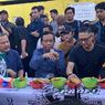 Mahfud MD Ingatkan Bahaya Judol dan Pinjol saat Datangi Warung Kopi di Surabaya