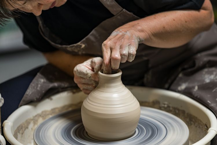 Proses pembuatan tembikar