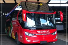 PO Mega Mas Meluncurkan Bus Baru Pakai Suites Combi Kelir Merah