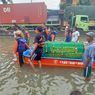 Dikepung Banjir, Warga Semarang Pinjam Perahu Karet Bawa Jenazah ke Pemakaman, Ini Ceritanya 