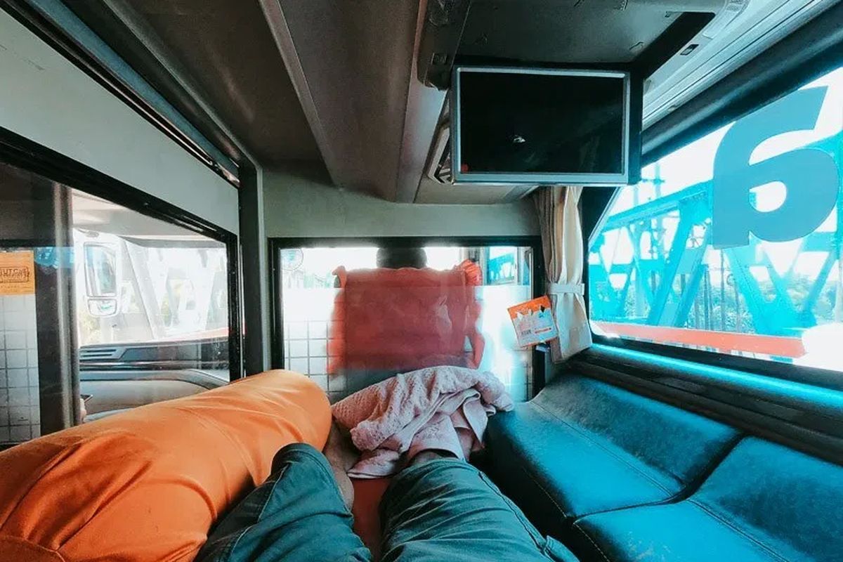 sleeper seat harapan jaya